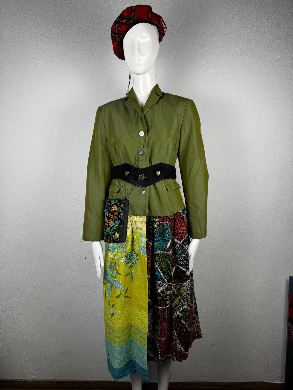 Statement blazer, sustainable style