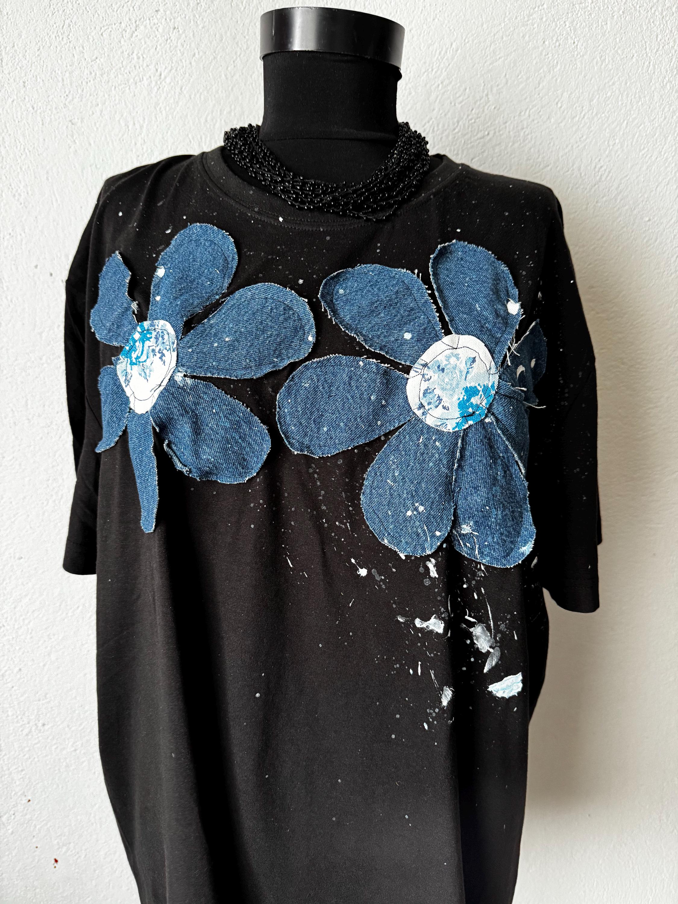 Denim flowers t-shirt, handpainted with recycled jeans patchwork