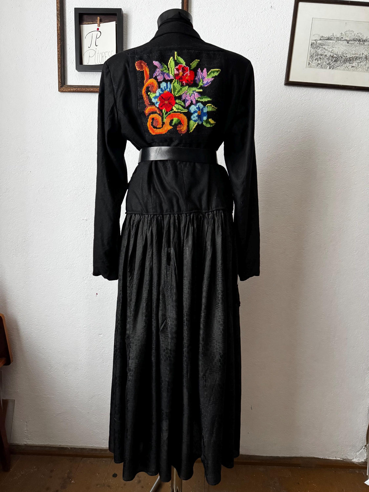 Upcycled_art_fashion_traditional_Jacket_tapestry