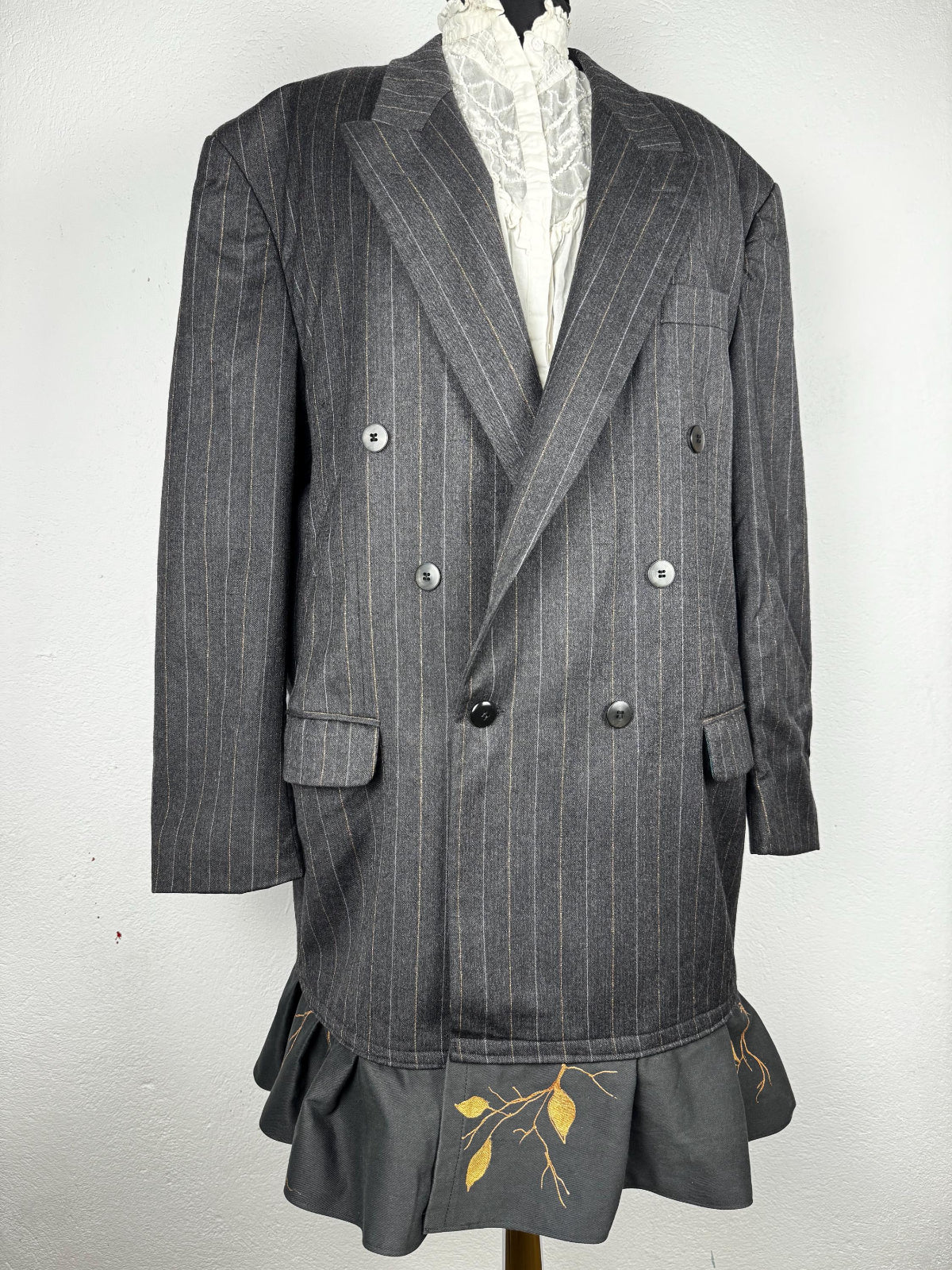 Vintage_wool_blazer_dress_handpainted