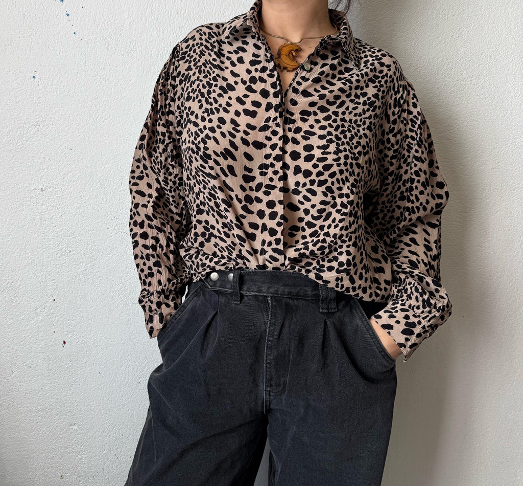 Vintage Leopard Blouse oversized S/M statement shirt