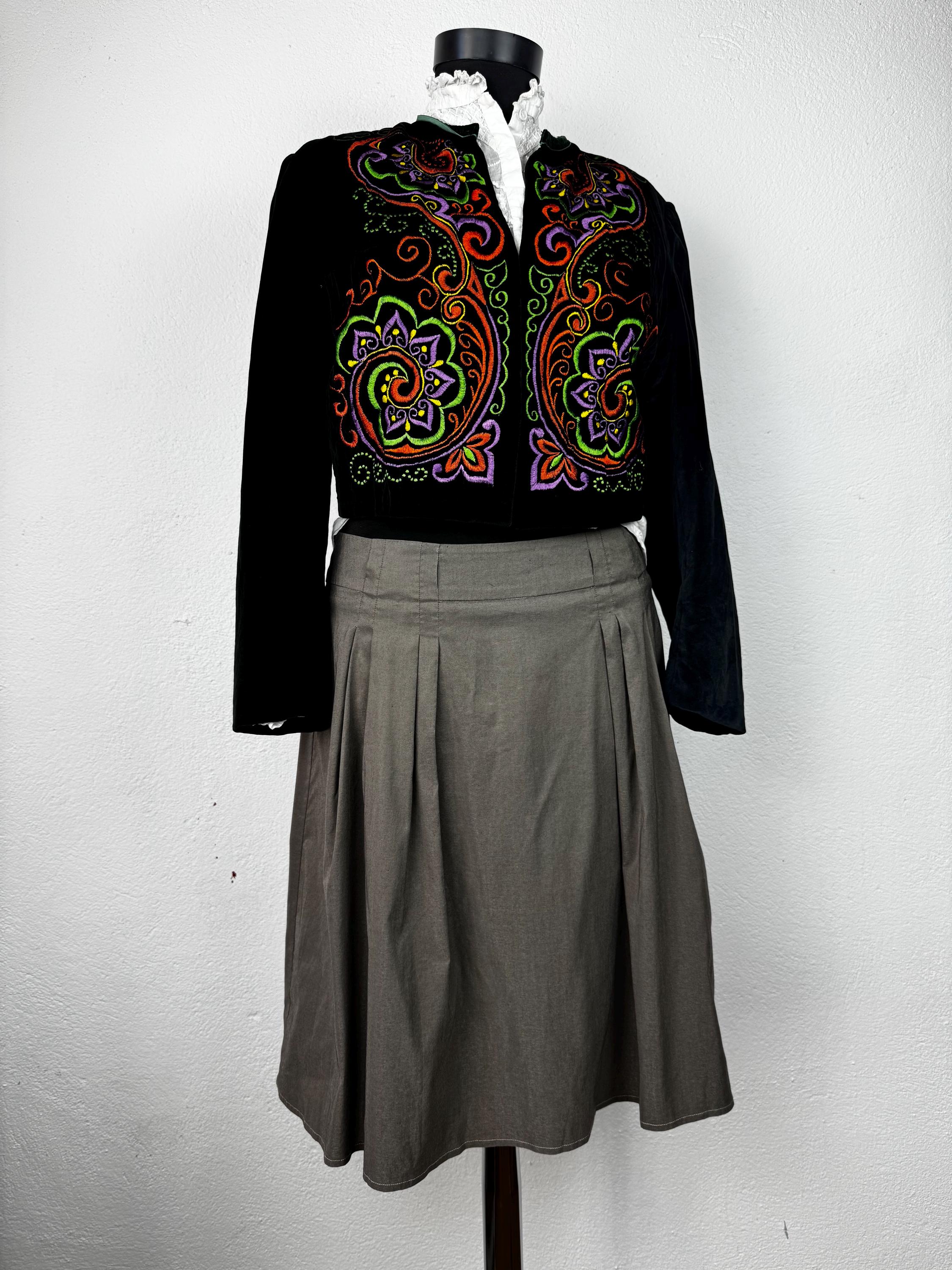 Vintage Embroidered Velvet Trachten Jacket – Niedieck Brillant Sam | Hubert Dirnl