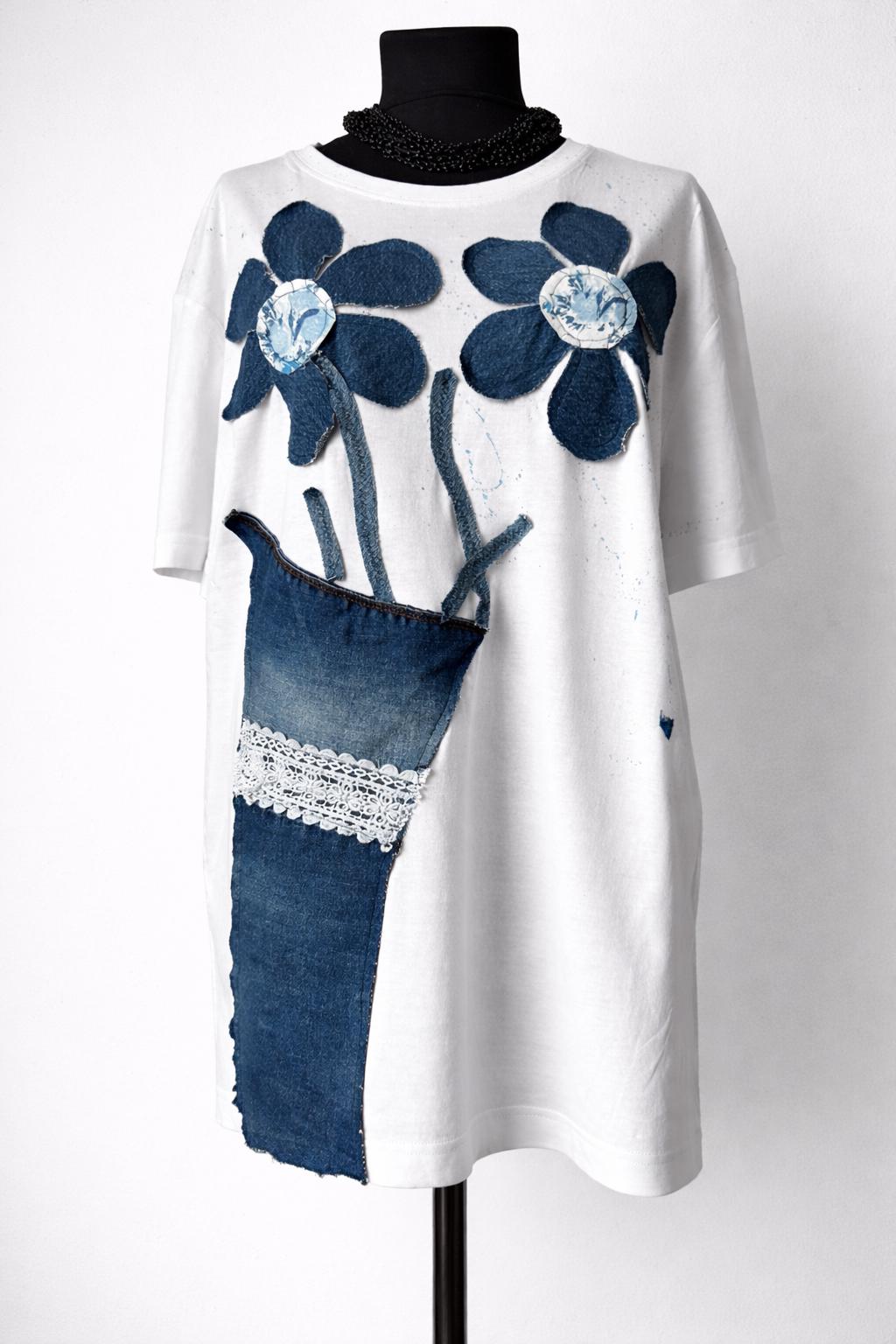 Denim flower vase t-shirt, handpainted with recycled jeans patchwork