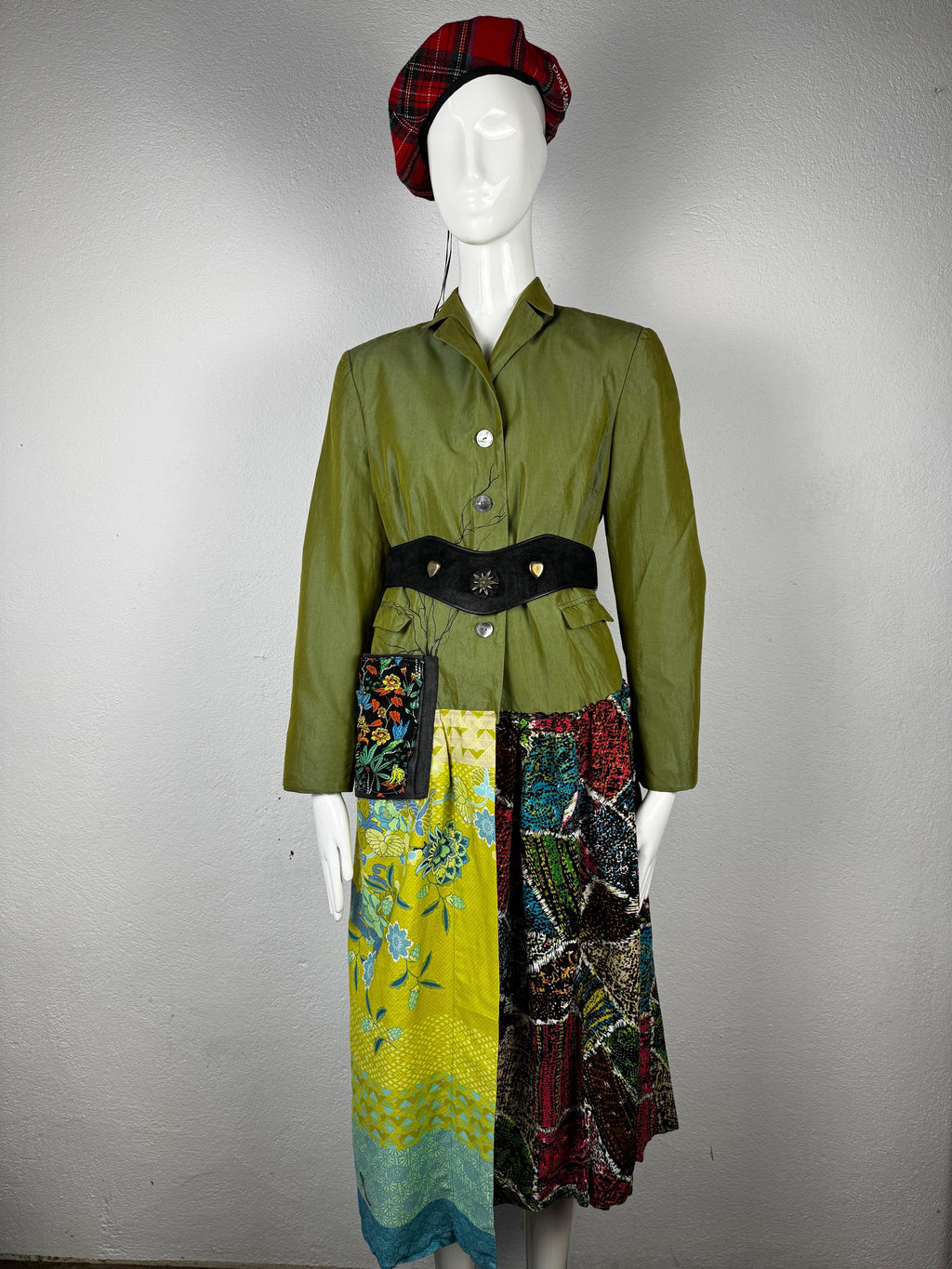 Statement blazer, sustainable style